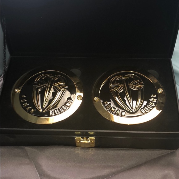 roman reigns commemorative title plates - Picture 1 of 1